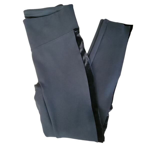 SPANX High Rise Ponte Side Velvet Leggings Womens S Stretchy Polished Athletic - Picture 3 of 10